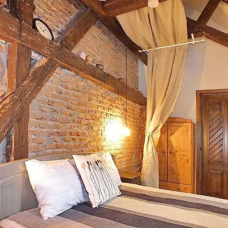 Apart-hotel Wood House Republicii Braşov